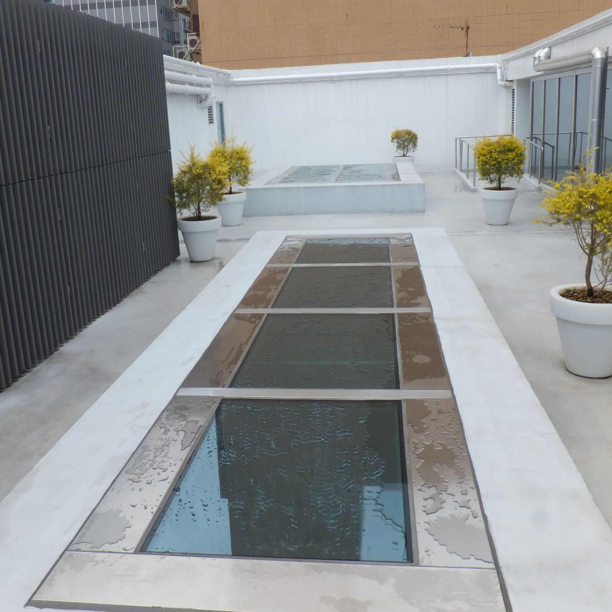 زجاج مقاوم للحريق