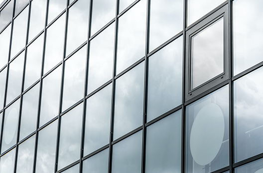 الزجاج المصنفة النار