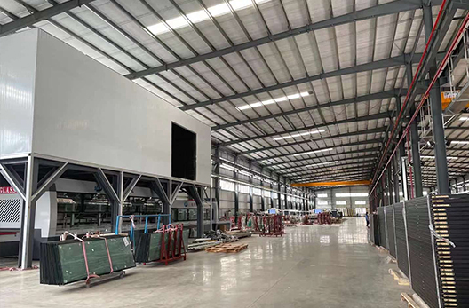 نافذة مقاومة للحريق