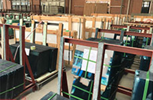 تعبئة وشحن مصنع الزجاج المقاوم للحريق