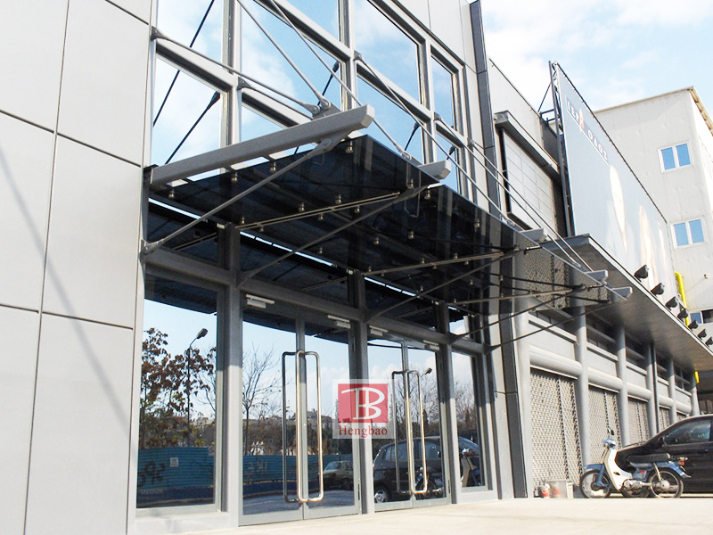 نوافذ مقاومة للحريق